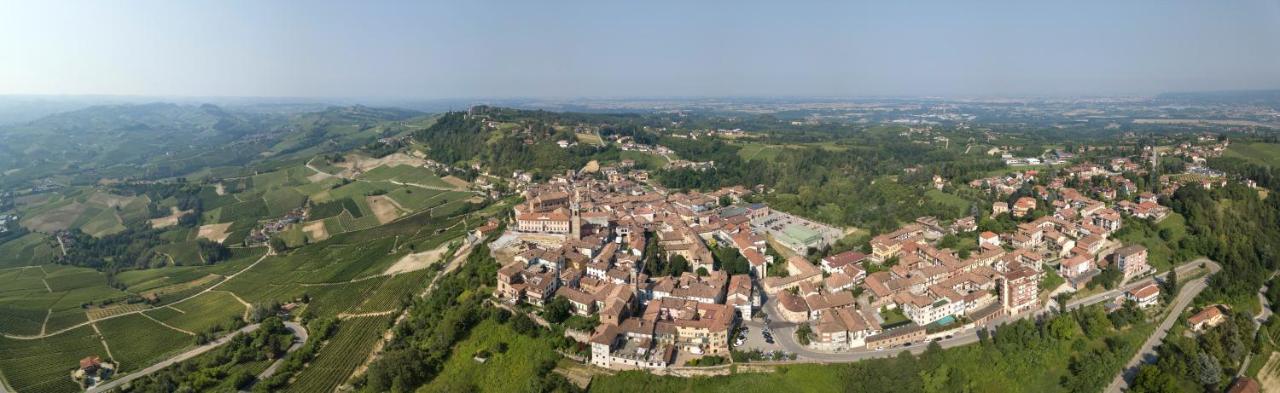 Rocche Costamagna Art Suites La Morra Exterior foto