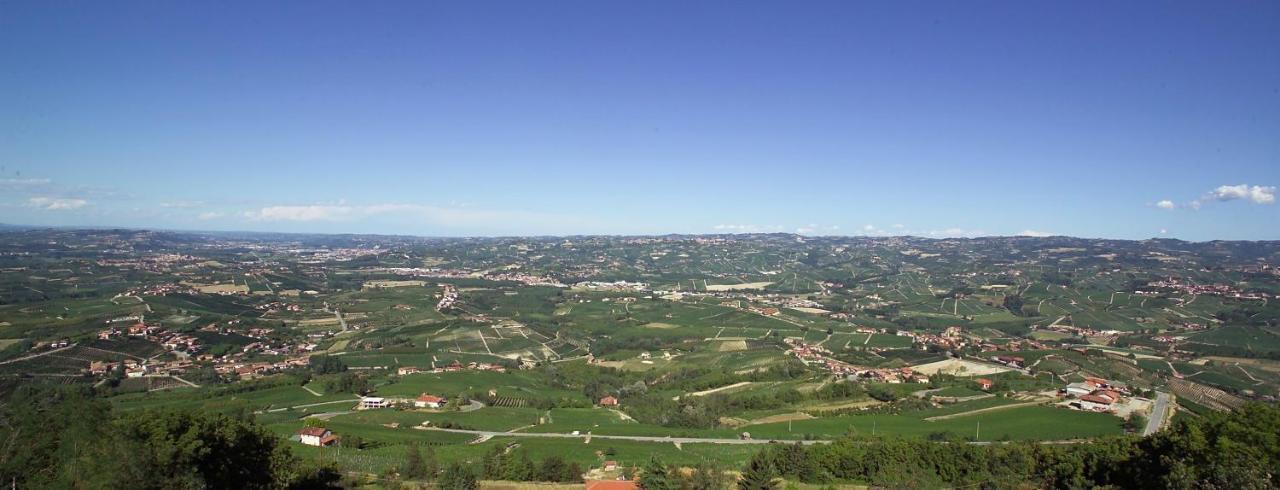 Rocche Costamagna Art Suites La Morra Exterior foto